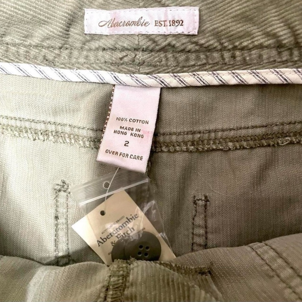 Vintage NWT Abercrombie & Fitch Distressed Corduroy Mini Skirt Size 2 - Picture 3 of 4